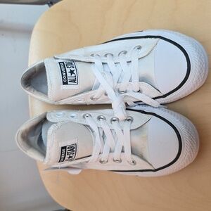 Converse All Star Women's White Sneakers Womens 7 NWOT